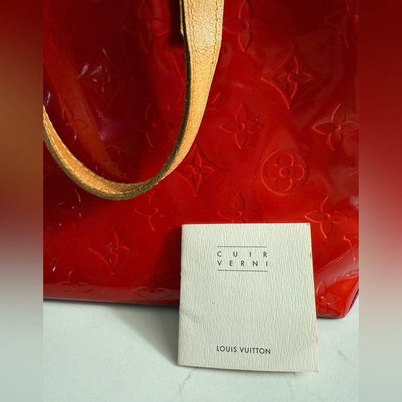 LOUIS VUITTON Monogram Vernis Reade PM Hand Bag Red - Picture 6 of 13